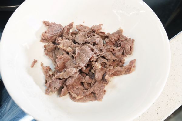 捞汁爽口牛肉粉丝