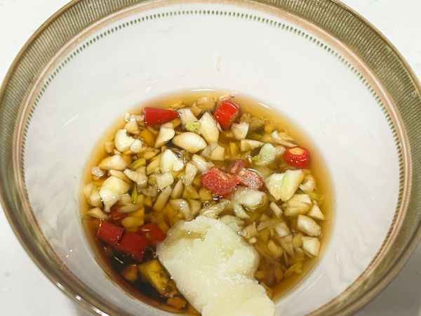 鱿鱼花雕粉丝煲