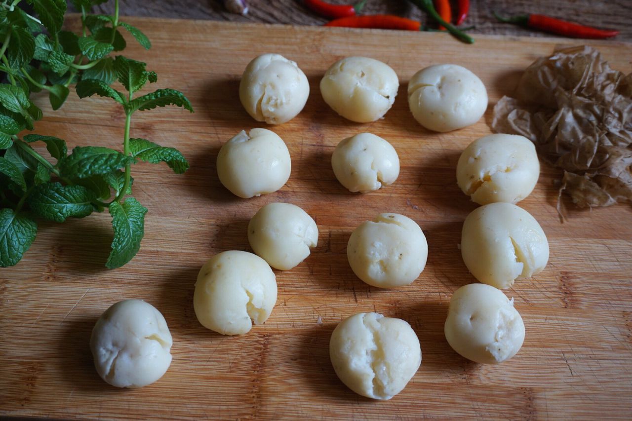 炕小土豆最简单的做法 ，快来学学吧！