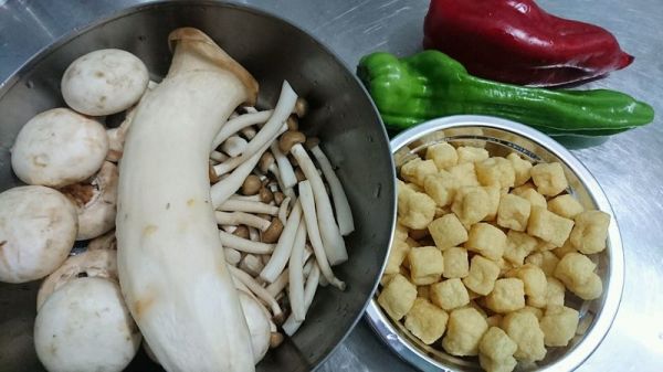 蚝油杏鲍菇口蘑