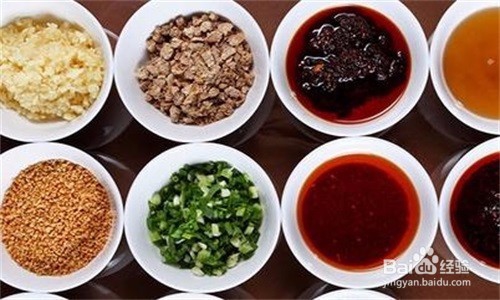 蒜辣沾串怎么做