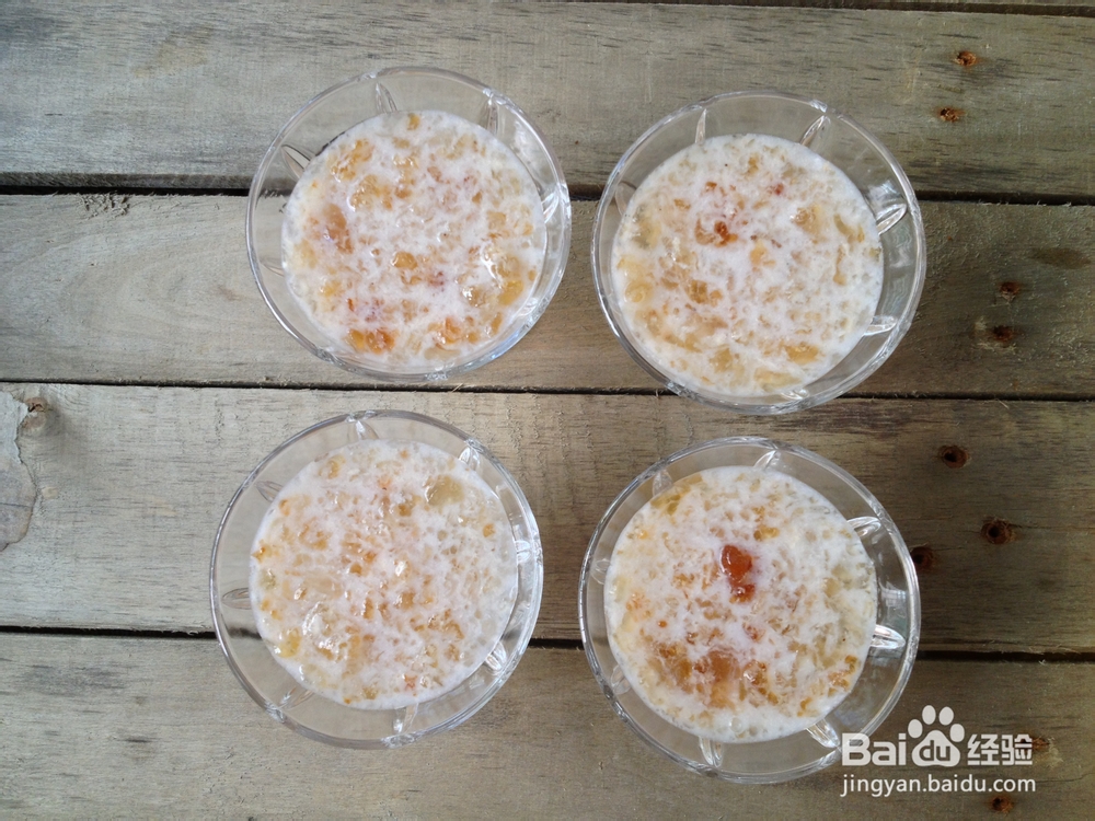 夏日清新甜品——椰汁桃胶芒果