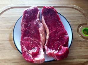 菜场买的牛肉能做牛排