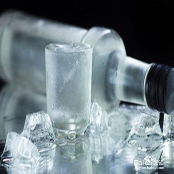 如何鉴别白酒的好坏?