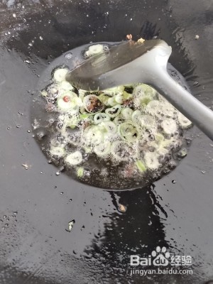苔菜炒肉的做法