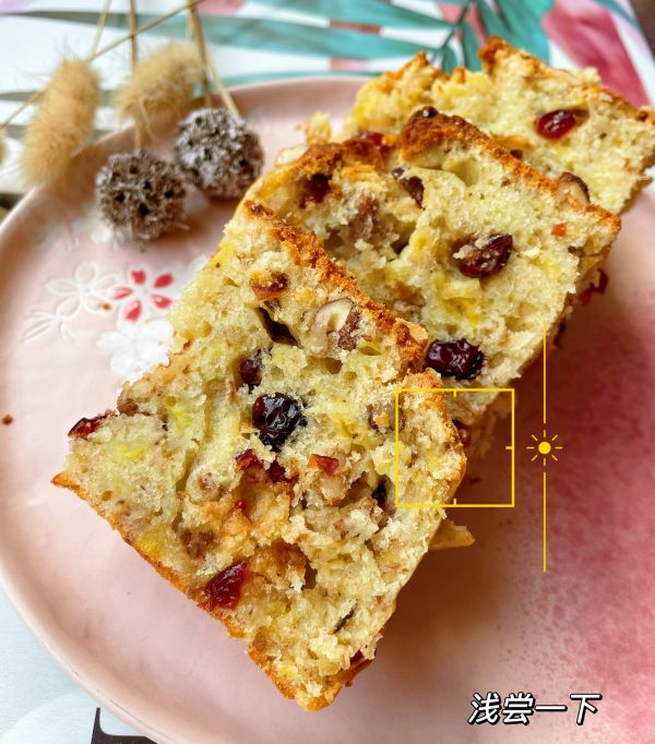 蔓越莓核桃香蕉蛋糕