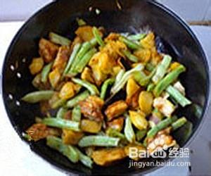 菜乱味不乱 美味东北乱炖