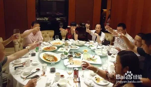 中国人请客吃饭的规矩