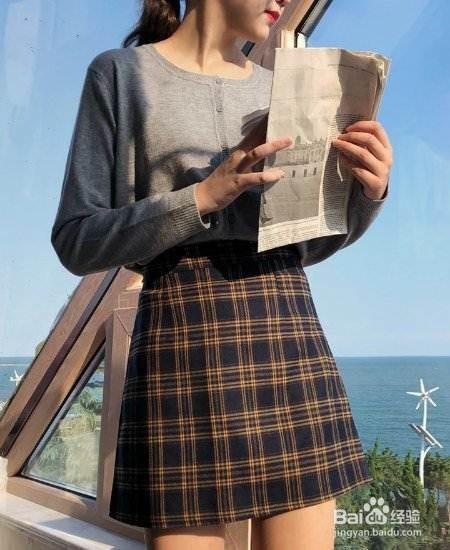 初秋穿搭:最流行的入秋单品,穿上简约又大方
