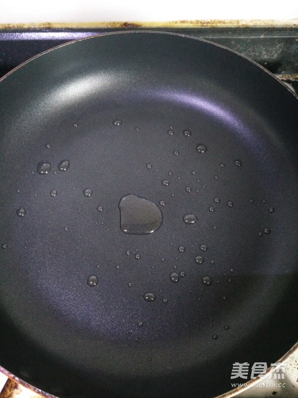 香菇娃娃菜煎饺