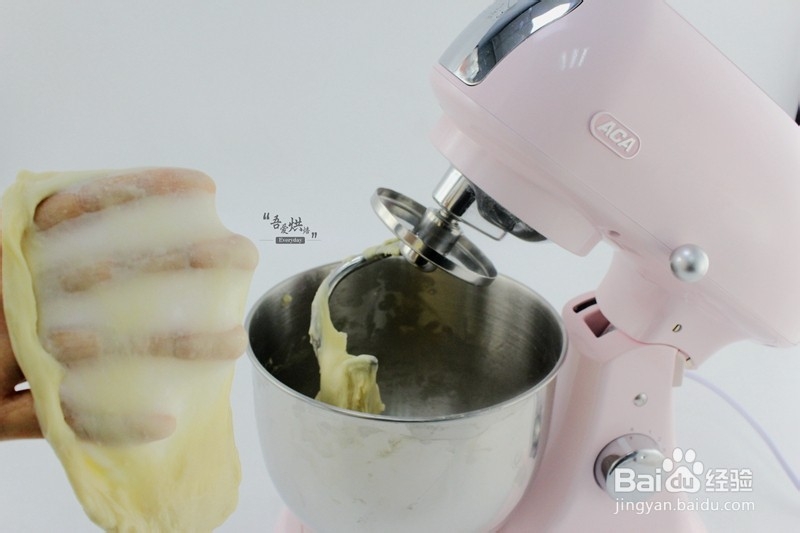 好吃简单的牛奶餐包做法教程