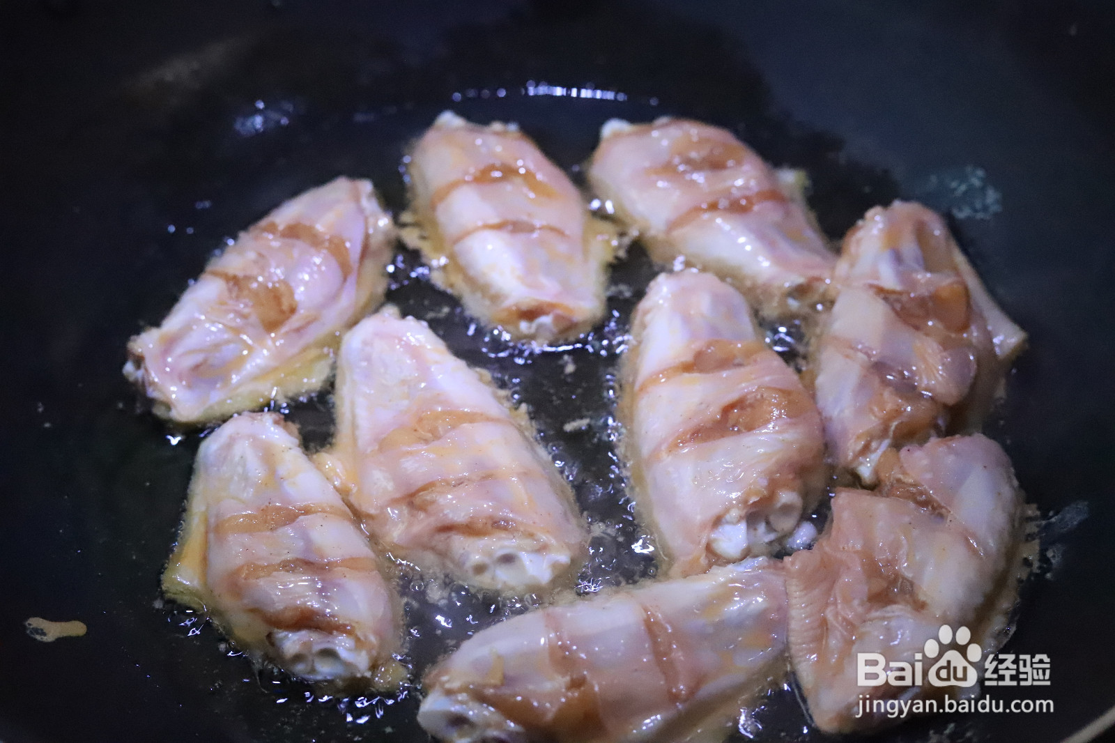香煎鸡翅的做法