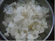 怎么做红枣银耳莲子汤