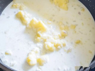 鳕鱼土豆浓汤怎么做？