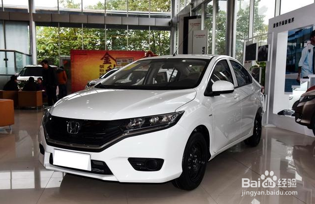 真正的乞丐版！这些车的低配几乎被搬空所有配置