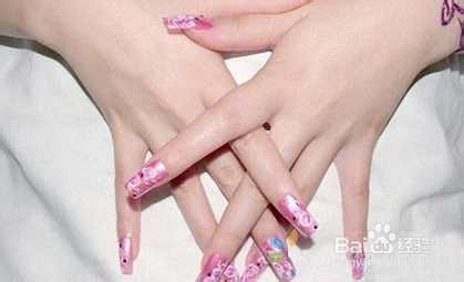 女生如何让手部皮肤脱皮变成娇嫩玉手