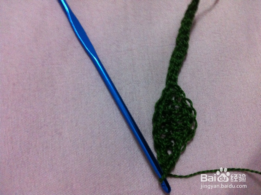 如何用钩针编织钩出新鲜美味的毛衣装饰樱桃