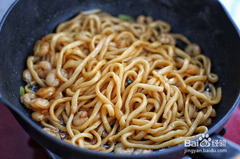 葱油虾仁炒面怎么做?