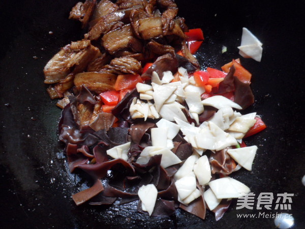 回锅肉的家常做法