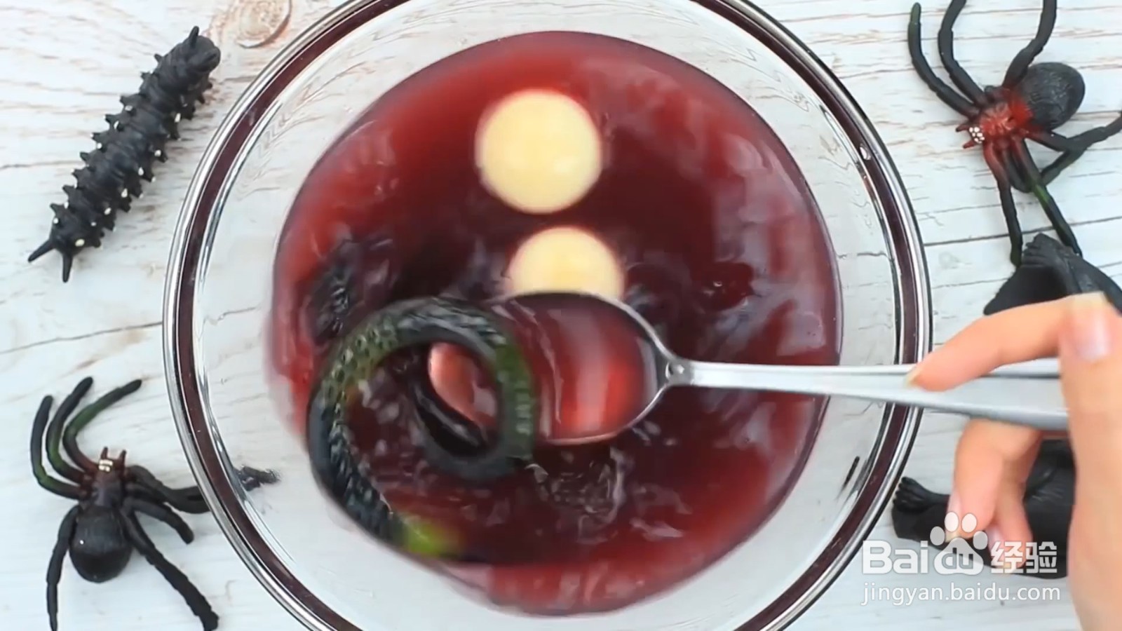 万圣节如何制作恶搞的甜汤？