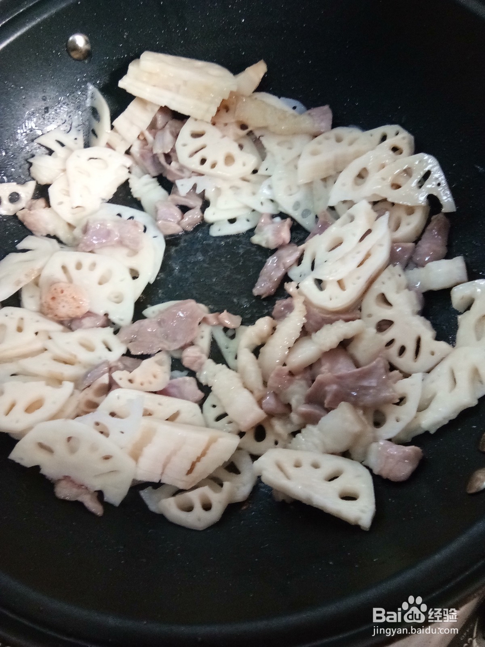如何炒莲藕肉片又脆又好吃