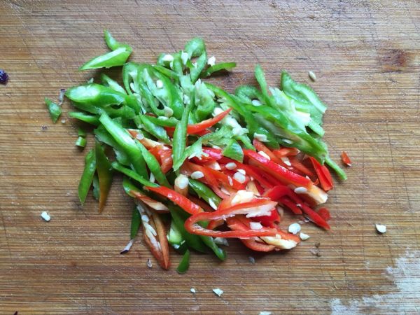 茄子辣椒鸡蛋饼