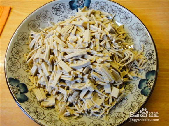 豆腐丝拌青蒜