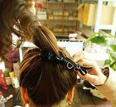 甩掉沉闷土马尾，新款马尾显精神