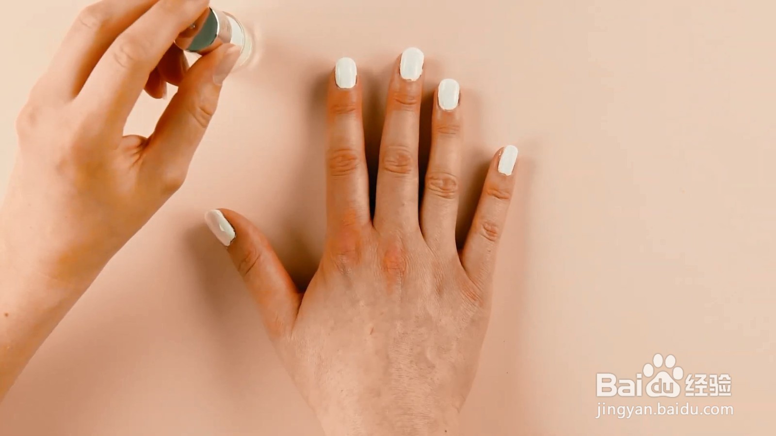 怎么自己做一个漂亮的指甲