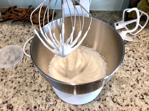 柠檬奶油卡仕达蛋白酥杯