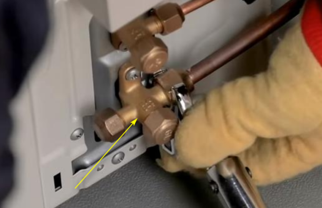 求美的空调安装步骤？（家用的）非常感激！！！