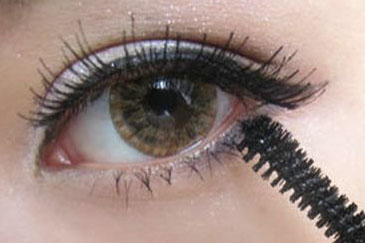 教你如何打造混血妆凸显立体五官