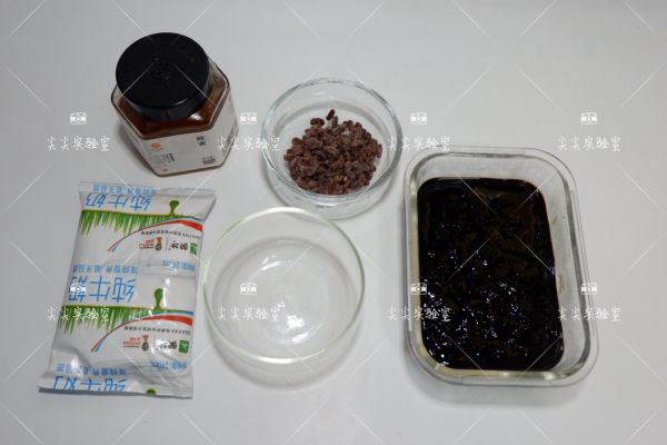 蜜豆牛奶龟苓膏