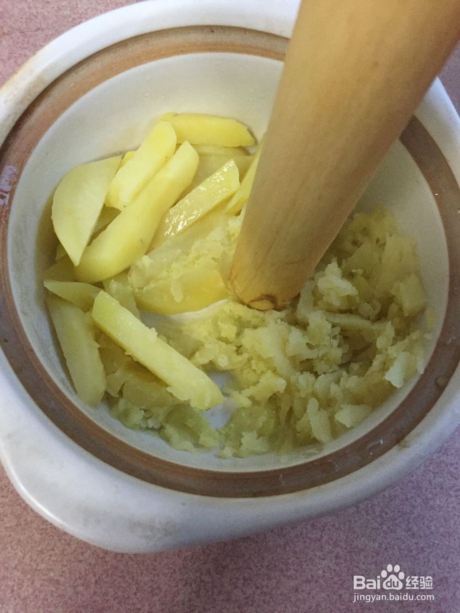 土豆泥瘦肉蛋饼