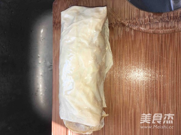 金枪鱼蛋饼的做法