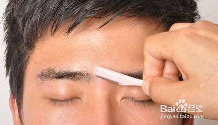 男生可以修眉么？如何修？