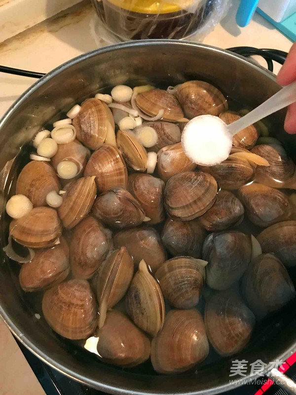 盐水黄蚬子的做法