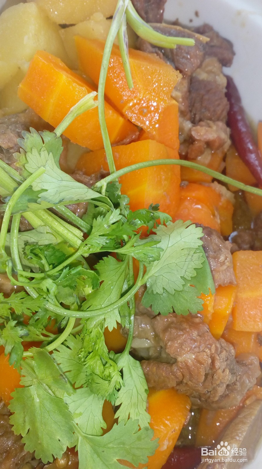 牛肉炖胡萝卜土豆