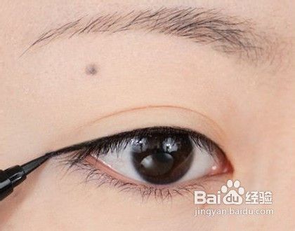 怎样打造楚楚动人、惹人怜爱的下垂眼