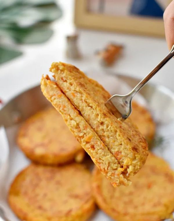 全麦胡萝卜豆渣饼