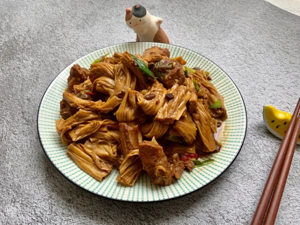 豆豉腐竹烧排骨
