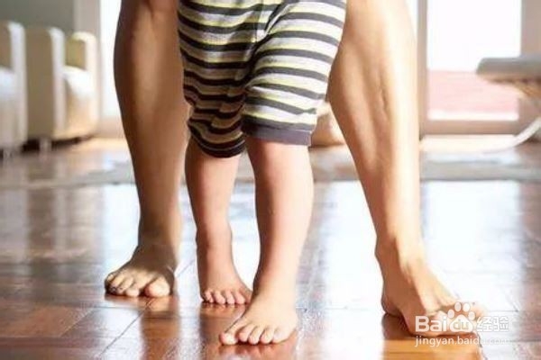 八字腿怎么矫正