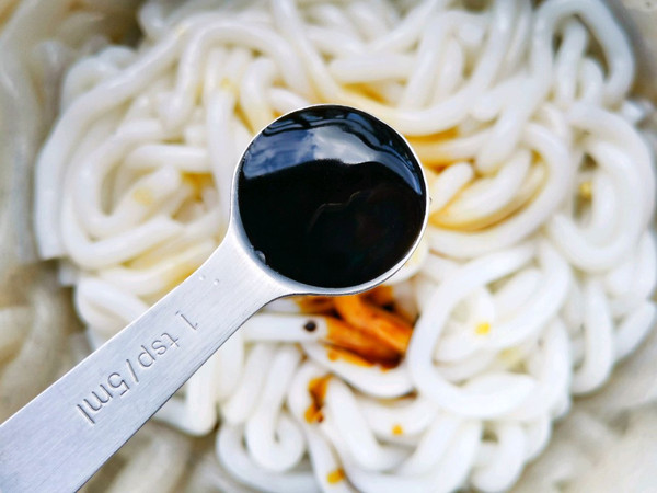 青椒火腿土豆粉