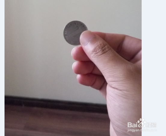 撩妹技巧之硬币消失魔术教学