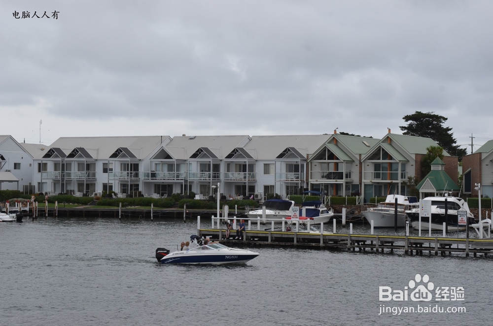 坐游艇环游Lakes Entrance