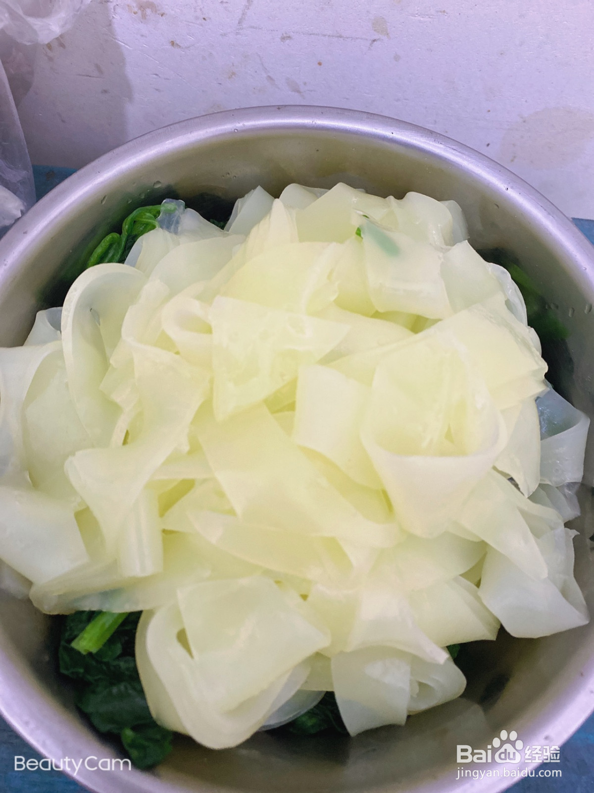 凉拌菠菜的做法