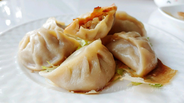 香菇肉菘水煎饺