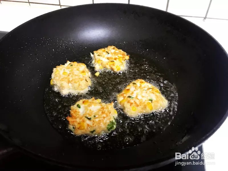 怎样做出家常菜系列之玉米鸡肉饼