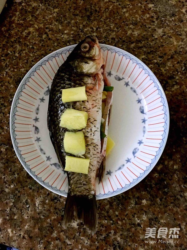 蒸鲫鱼的家常做法