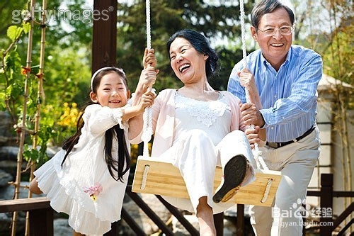 怎样与老人进行沟通交流